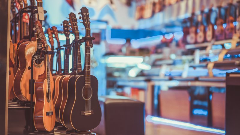 Guitar, Musical Instrument, Microphone, Guitarist.