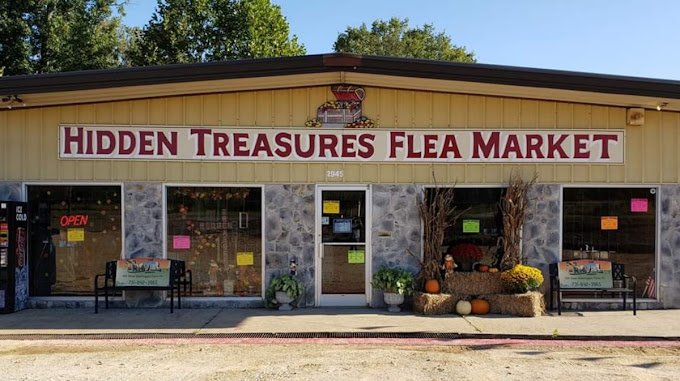 Shop, Plant, Bench, Restaurant. Text: HIDDEN TREASURES FLEA MARKET OPEN