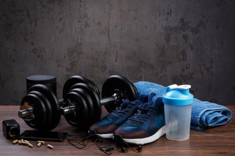 Shaker, Shoe, Gym Weights, Wheel.