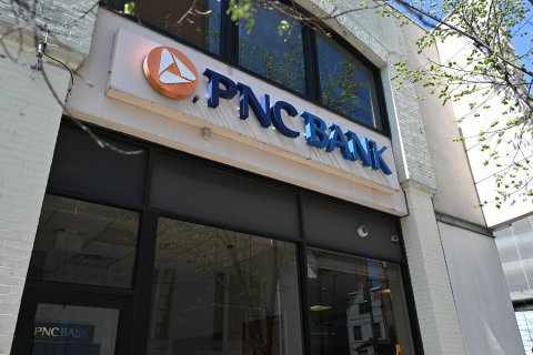 Building, Logo, Restaurant, Sign. Text: PNC BANK
