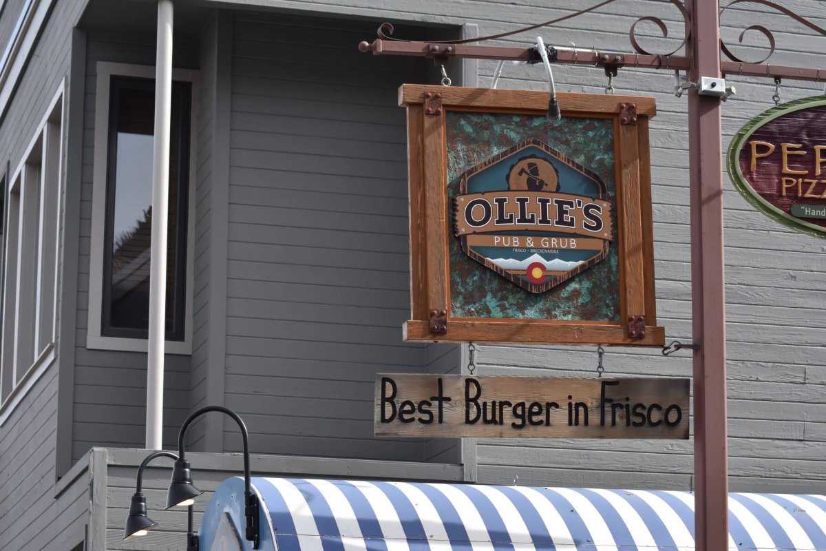 Awning, Factory, Shelter, Home Decor. Text: OLLIE&#039;S &quot;Hand PUB &amp; GRUB FRISCO BRECKENRIDGE Best Burger in Frisco