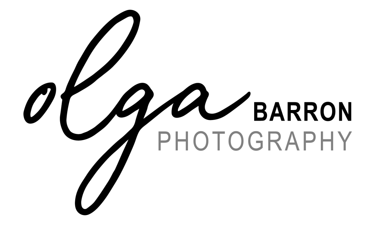 Handwriting, Text, Bow, Signature. Text: BARRON PHOTOGRAPHY