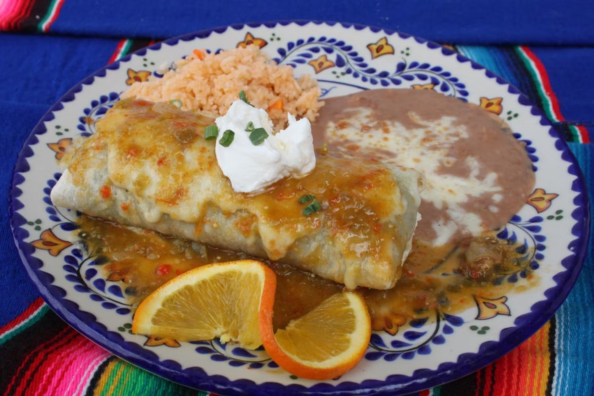 Plate, Food, Bread, Enchilada.