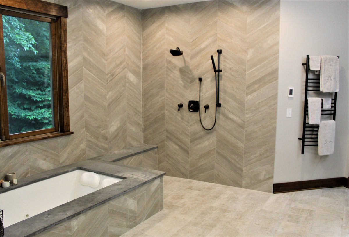 Indoors, Interior Design, Bathroom, Tub.